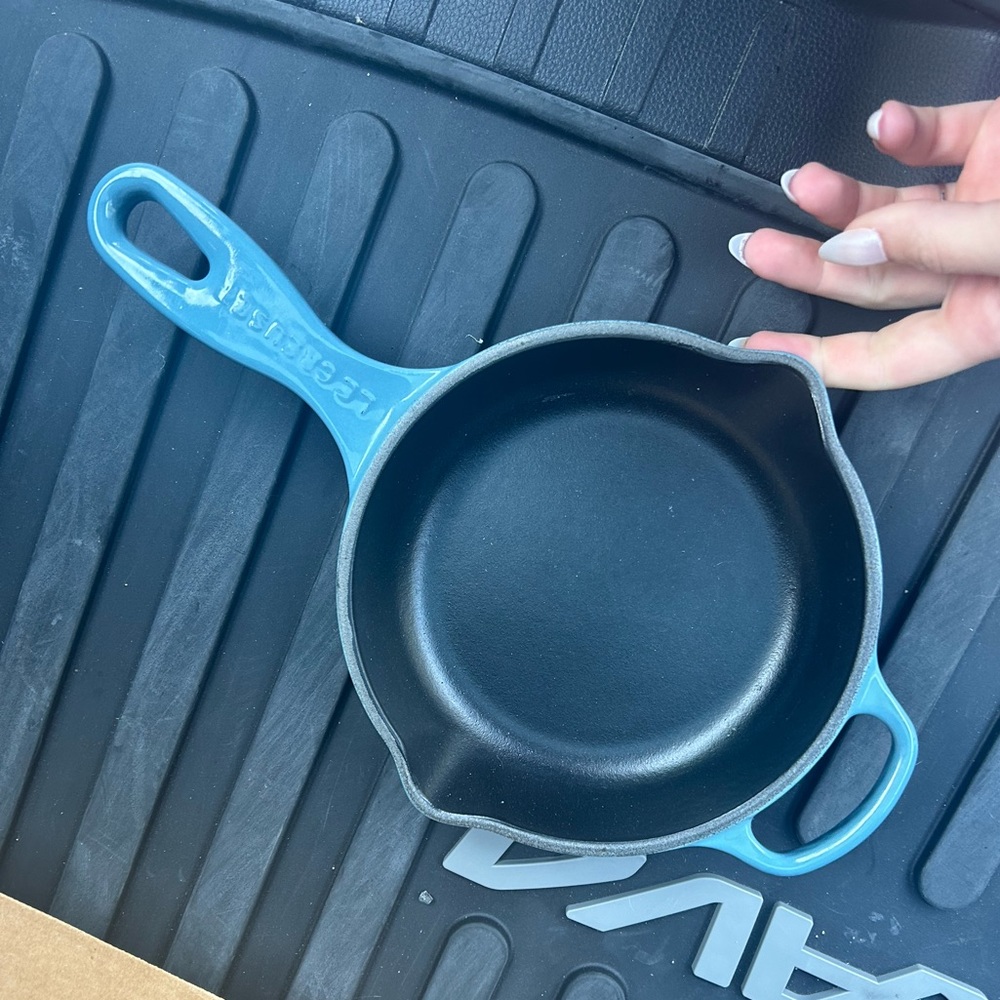 Le Creuset Cookware frying pan